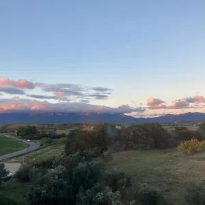 https://apartamento-con-vistas-peralada.catalonia-hotels.com